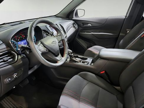 Used 2023 Chevrolet Equinox RS AWD/4WD image 11