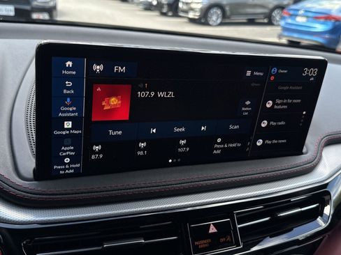 Used 2025 Acura MDX A-Spec image 17