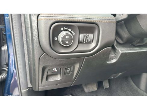Used 2020 RAM 1500 Limited AWD/4WD image 21