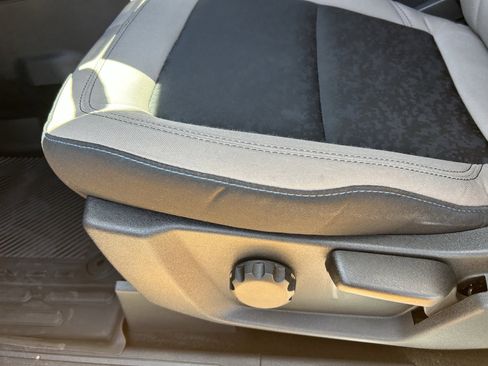 Used 2022 Ford Bronco Wildtrak image 11