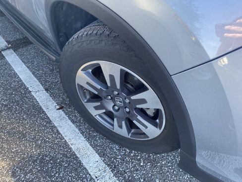 Used 2019 Honda Ridgeline RTL image 17