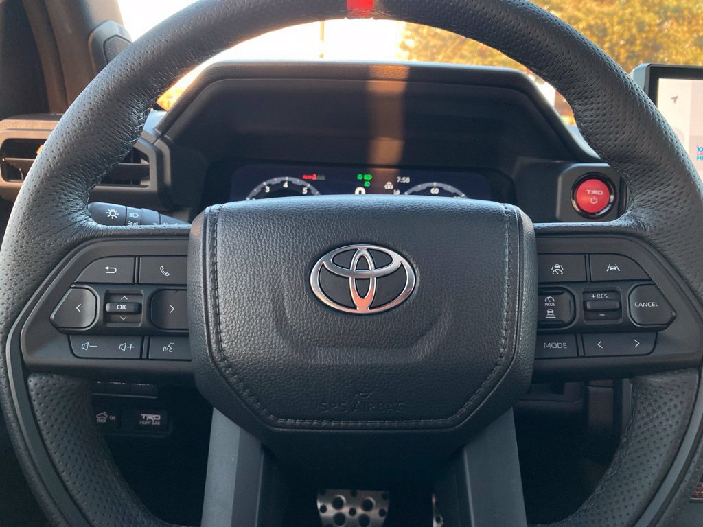 Certified 2026 Toyota Tacoma TRD Pro AWD/4WD image 18