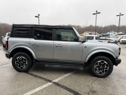 Used 2021 Ford Bronco Outer Banks image 7