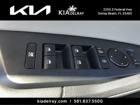 Used 2026 Kia Sportage EX image 16