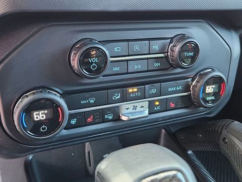 Used 2024 Ford Bronco Raptor w/ Interior Carbon Fiber Pack 6 image 16