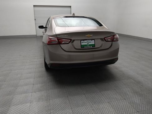 Used 2022 Chevrolet Malibu LT FWD image 6