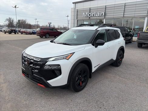 New 2026 Nissan Rogue SV image 2