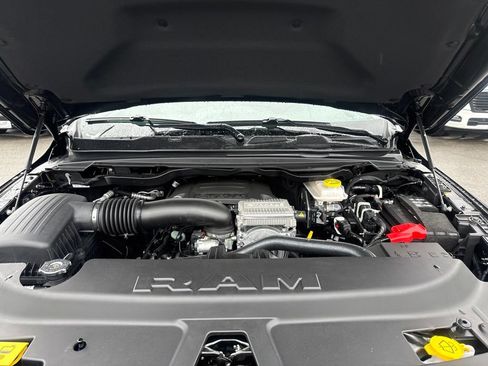 New 2026 RAM 1500 Big Horn AWD/4WD image 29