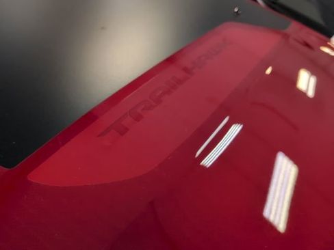 New 2026 Jeep Compass Trailhawk w/ Trailer Tow Group image 9