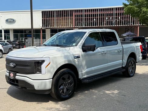 Used 2024 Ford F150 Lightning Flash w/ Max Trailer Tow Package AWD/4WD image 4