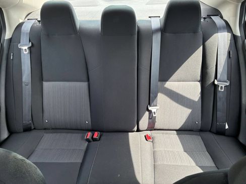 Used 2025 Nissan Sentra SV FWD image 32