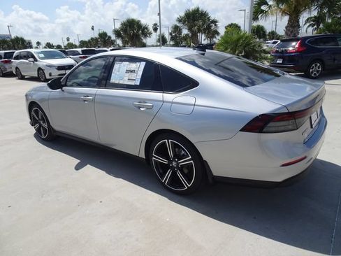 New 2026 Honda Accord SE image 6