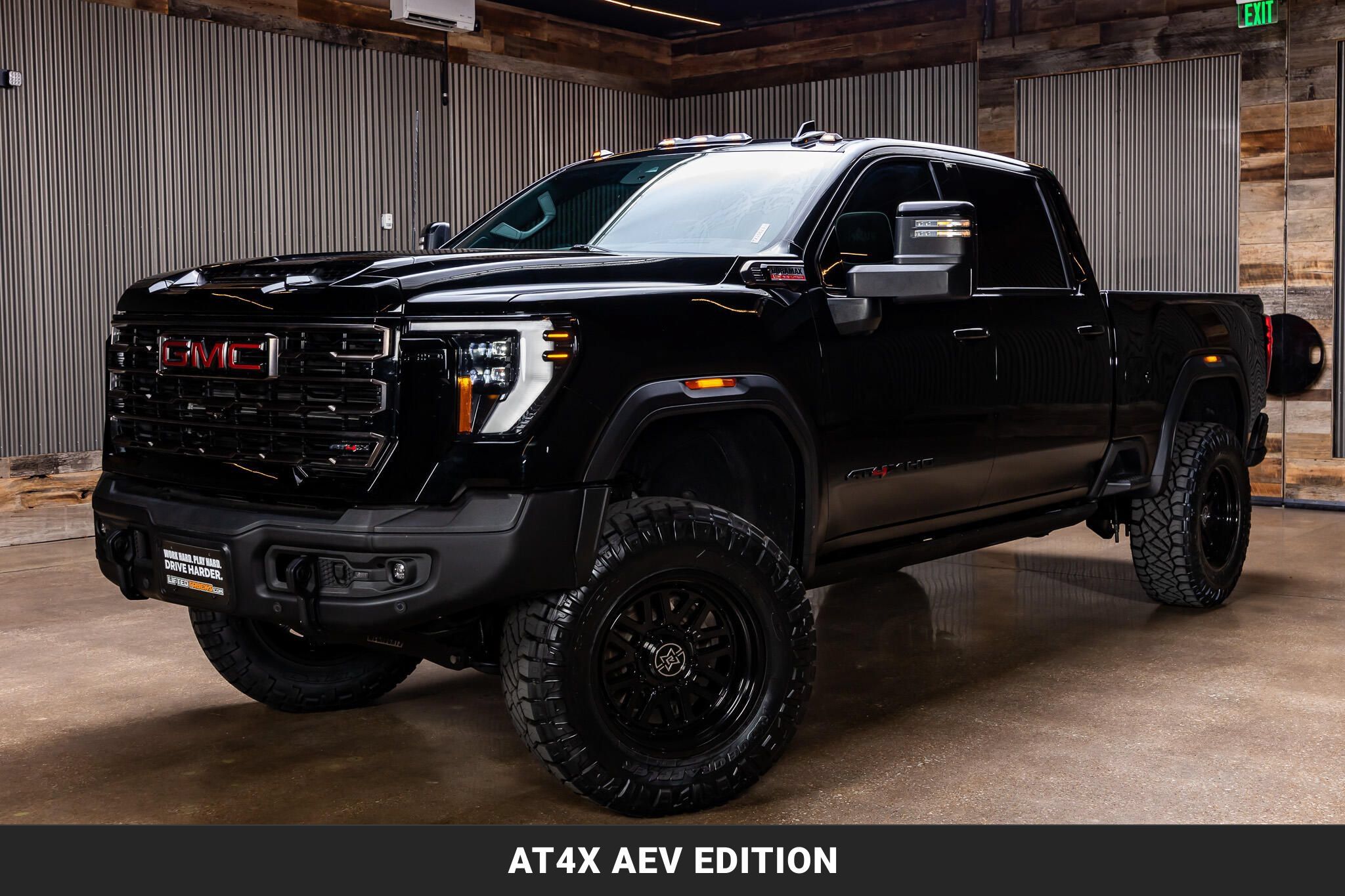 Used 2024 GMC Sierra 2500 AT4X w/ AT4X AEV Edition AWD/4WD image 5