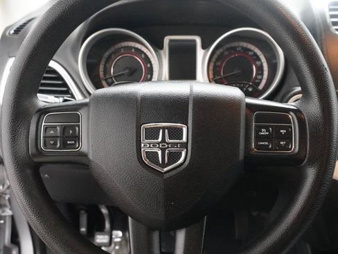 Used 2016 Dodge Journey SXT w/ Comfort/Convenience Group FWD image 12