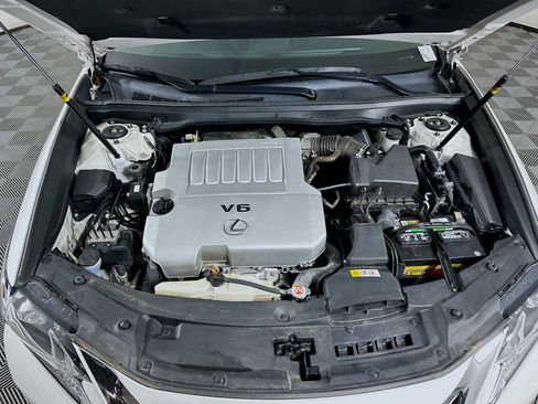 Used 2017 Lexus ES 350 w/ Navigation System Package image 32