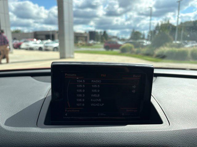Used 2018 Audi Q3 2.0T Premium Plus w/ Premium Plus Package AWD/4WD image 16