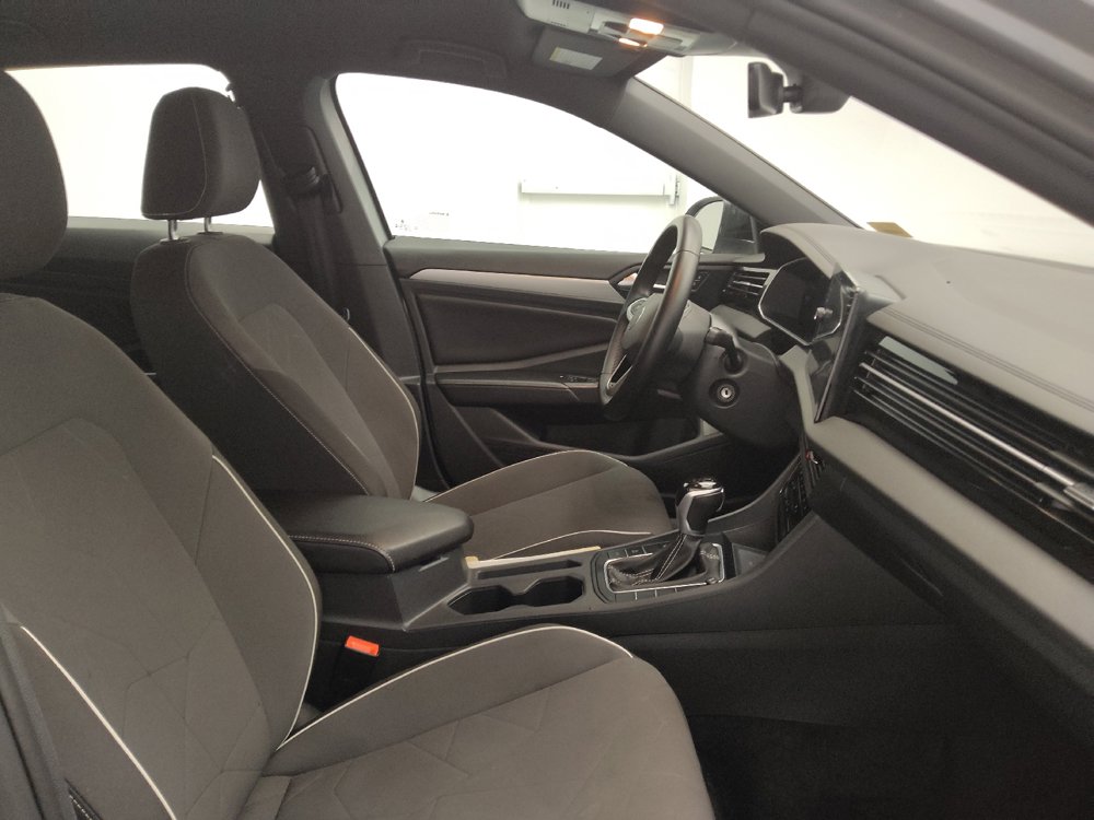 Used 2025 Volkswagen Jetta Sport FWD image 21