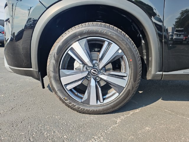 Certified 2026 Nissan Rogue SL AWD/4WD image 10