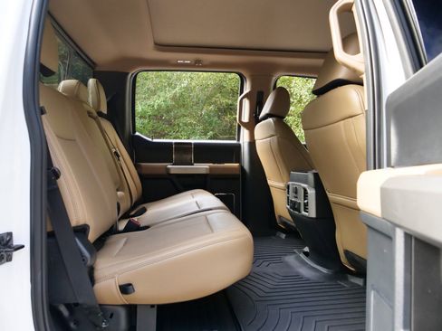 Used 2022 Ford F250 Lariat w/ Tremor Off-Road Package image 39