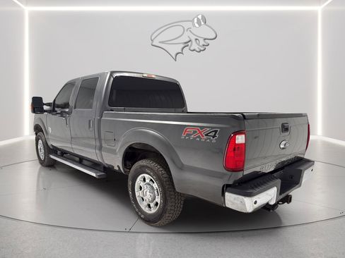 Used 2016 Ford F250 Lariat w/ Chrome Package image 3