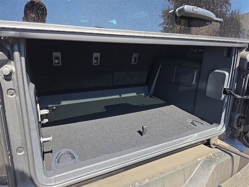 New 2025 Ford Bronco Outer Banks image 8