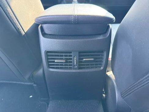 Used 2023 MAZDA CX-30 AWD 2.5 S w/ Preferred Package image 18