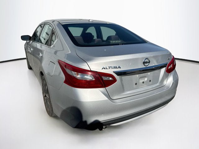 Used 2018 Nissan Altima 2.5 SV FWD image 4