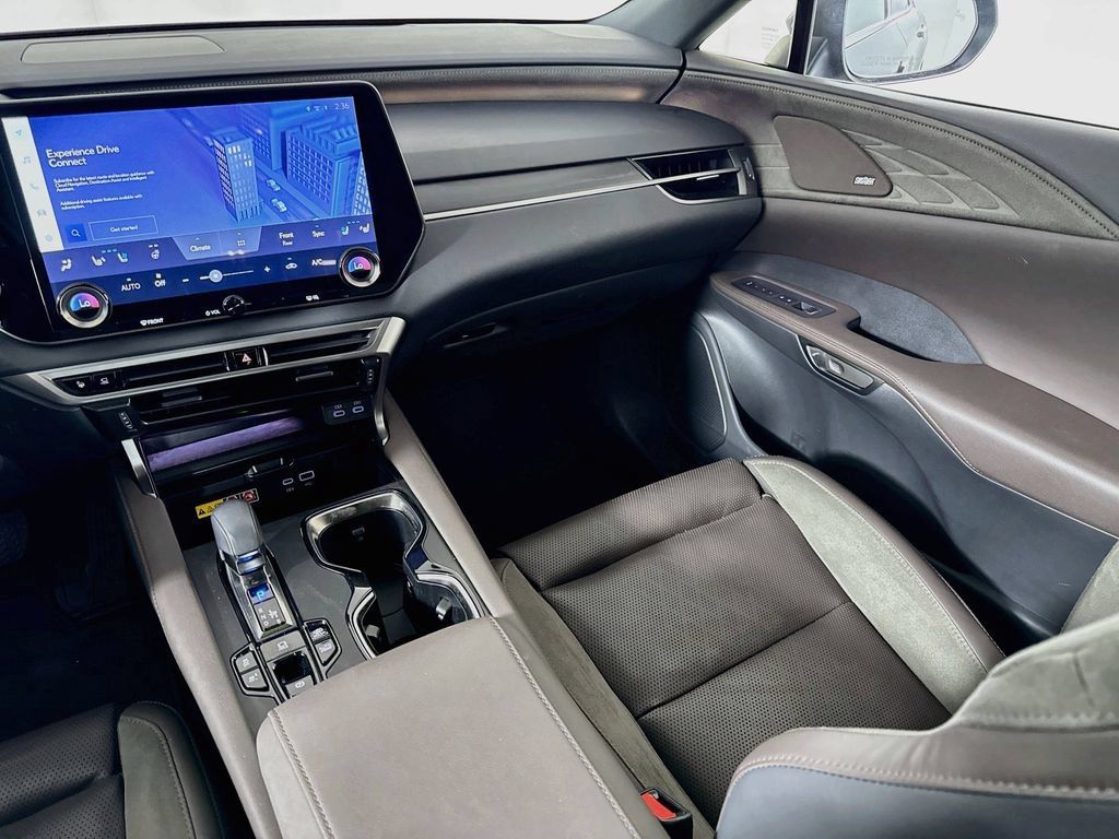 Certified 2025 Lexus RX 450h AWD w/ Convenience Package image 24