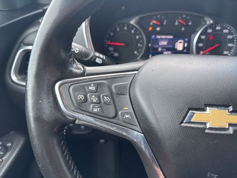 Used 2021 Chevrolet Equinox LT image 33