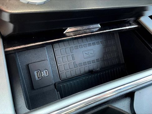 Used 2022 Ford F250 Lariat w/ Tremor Off-Road Package image 33