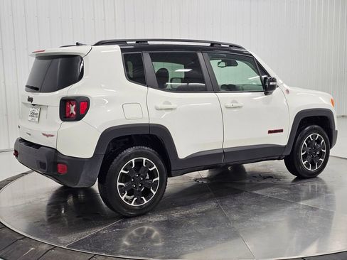 Used 2023 Jeep Renegade Trailhawk image 5