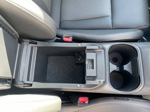 Certified 2025 Subaru Outback Wilderness image 28