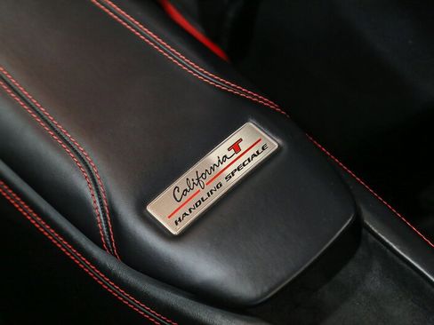 Used 2016 Ferrari California T image 49