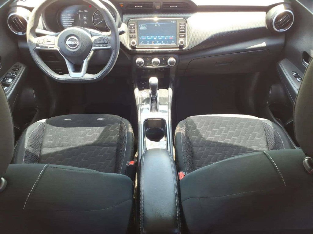 Used 2024 Nissan Kicks SV FWD image 10