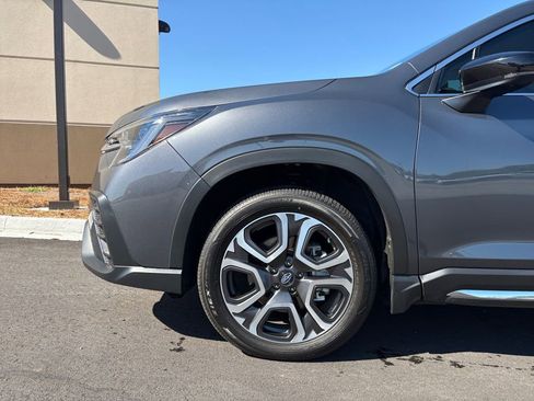 Used 2025 Subaru Ascent Touring w/ Popular Package #1 AWD/4WD image 23