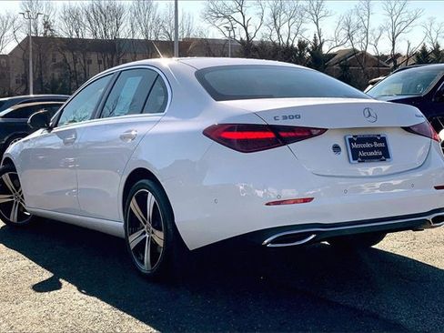 Used 2025 Mercedes-Benz C 300 4MATIC Sedan image 10