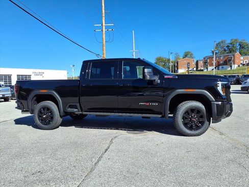 New 2026 GMC Sierra 2500 AT4 w/ AT4 Premium Plus Package image 30