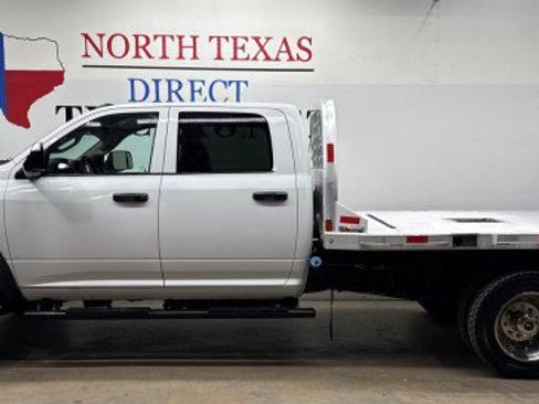Used 2020 RAM 5500 Tradesman w/ Chrome Appearance Group image 10
