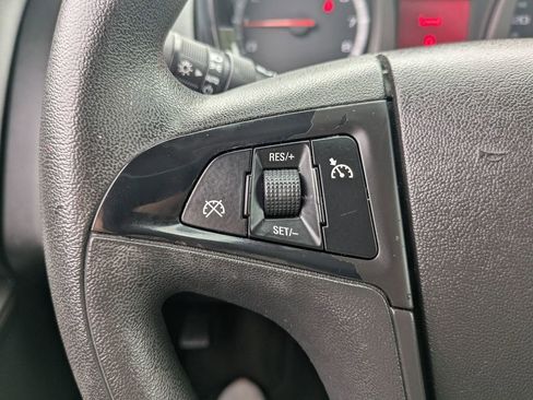 Used 2010 GMC Terrain SLE image 17