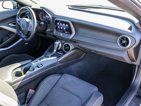 Used 2023 Chevrolet Camaro LT w/ Technology Package image 13
