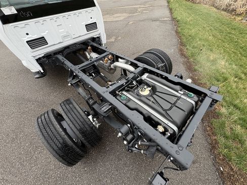 New 2026 Ford F550 4x4 Regular Cab Super Duty w/ Snow Plow Prep Package image 14