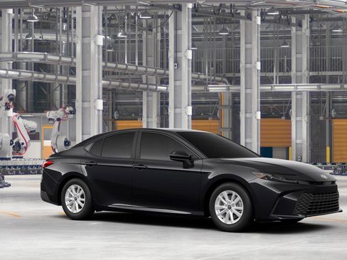 New 2026 Toyota Camry LE FWD image 14