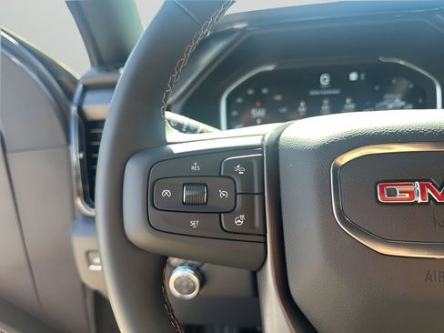 Certified 2026 GMC Sierra 2500 AT4 w/ AT4 Premium Plus Package AWD/4WD image 33