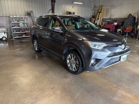 Used 2016 Toyota RAV4 Limited FWD image 1