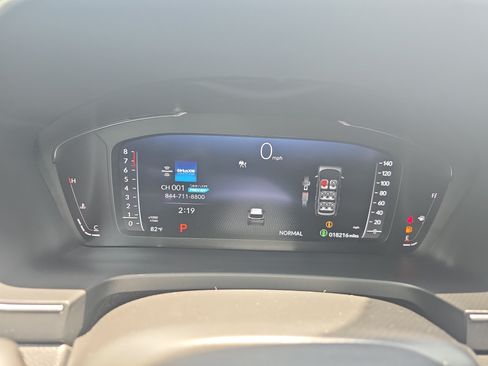 Used 2025 Honda Pilot Black Edition image 19