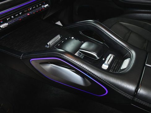 Used 2024 Mercedes-Benz GLE 53 AMG 4MATIC Coupe image 49