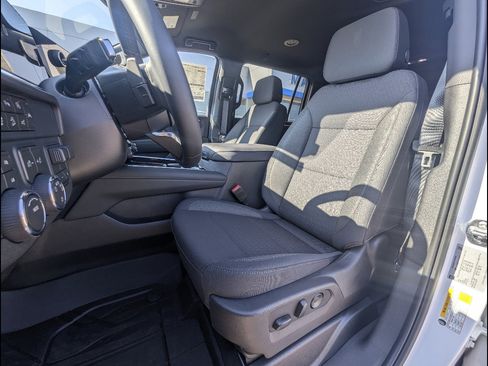New 2026 Chevrolet Suburban LS AWD/4WD image 13