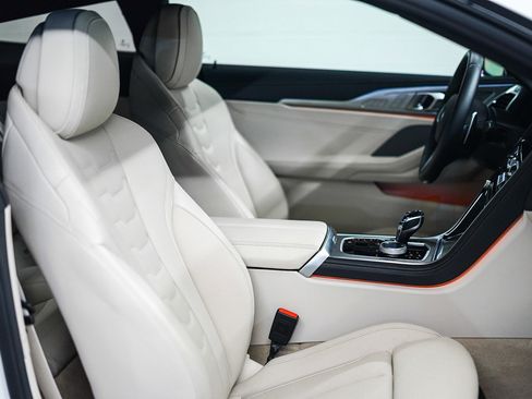 Used 2025 BMW 840i 840i w/ M Sport Professional Package image 15