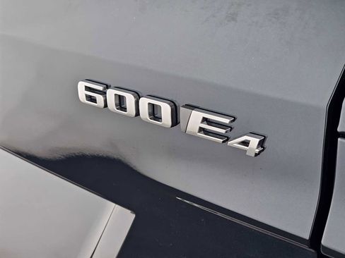 New 2025 Cadillac Lyriq Luxury image 13