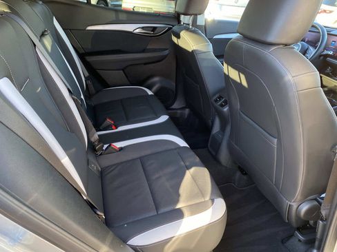 Used 2024 Buick Envision Sport Touring image 24